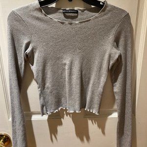Brandy Melville Wynn Longsleeve grey top